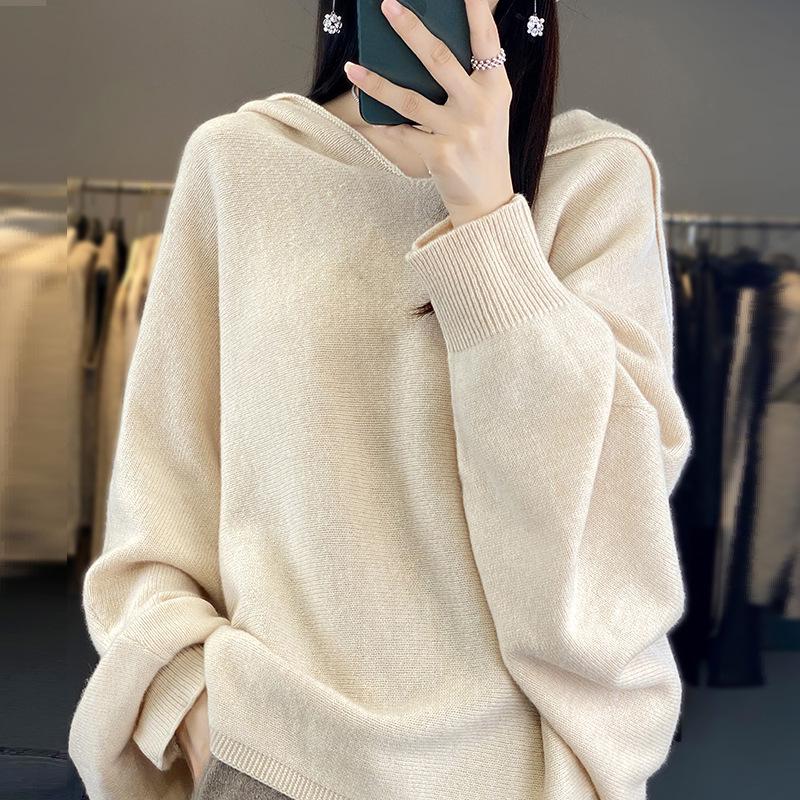 Women's 100% Wool V-Neck Batwing Sleeve Sweater, Versatile Knitted Top for Autumn & Winter