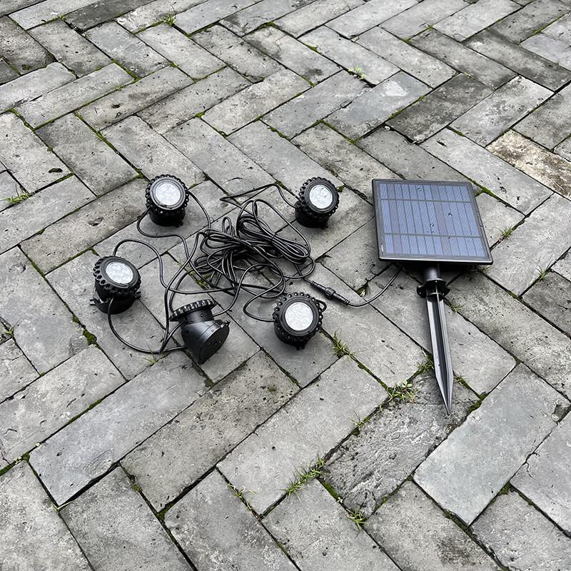 Solar Underwater Light