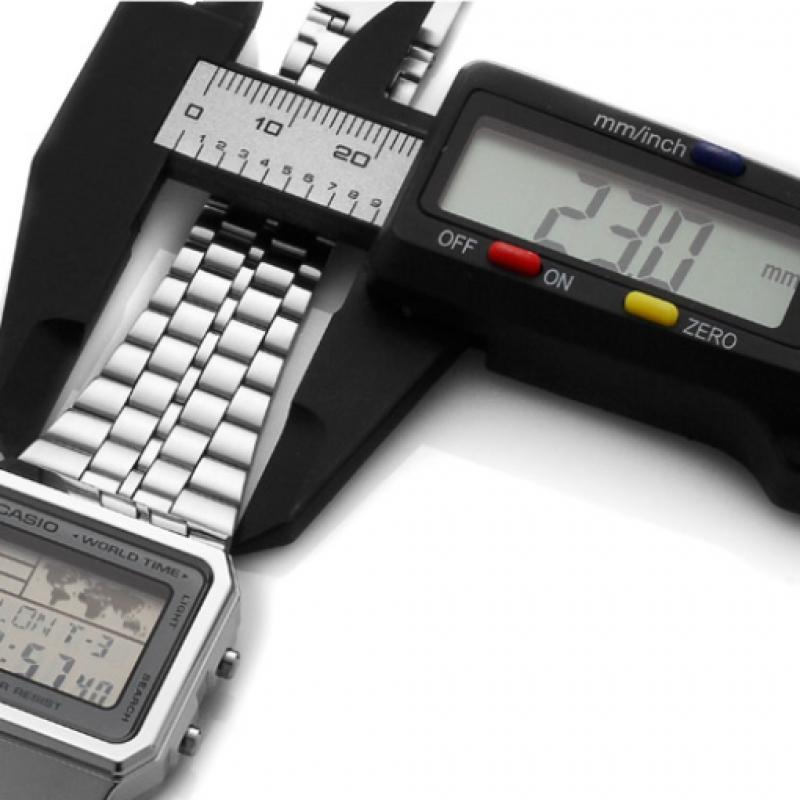 Casio A500wa 7df  A500wa 7  Montre Métal Carrée Numérique Vintage Rétro Heure Universelle