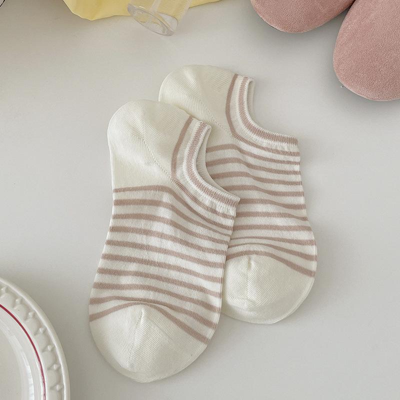 

Женские свежие и универсальные носки, бесшовные носки-лодочки, женские летние полосатые простые носки, хлопковые носки, впитывающие пот 1 pair кофейный