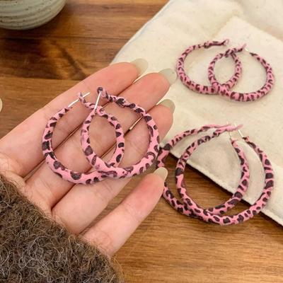 New Trendy Y2K Charms Pink Plush Leopard Hoop Earrings for Women Korean Fashion Aesthetic Harajuku Sexy Accessories Jewelry Gift