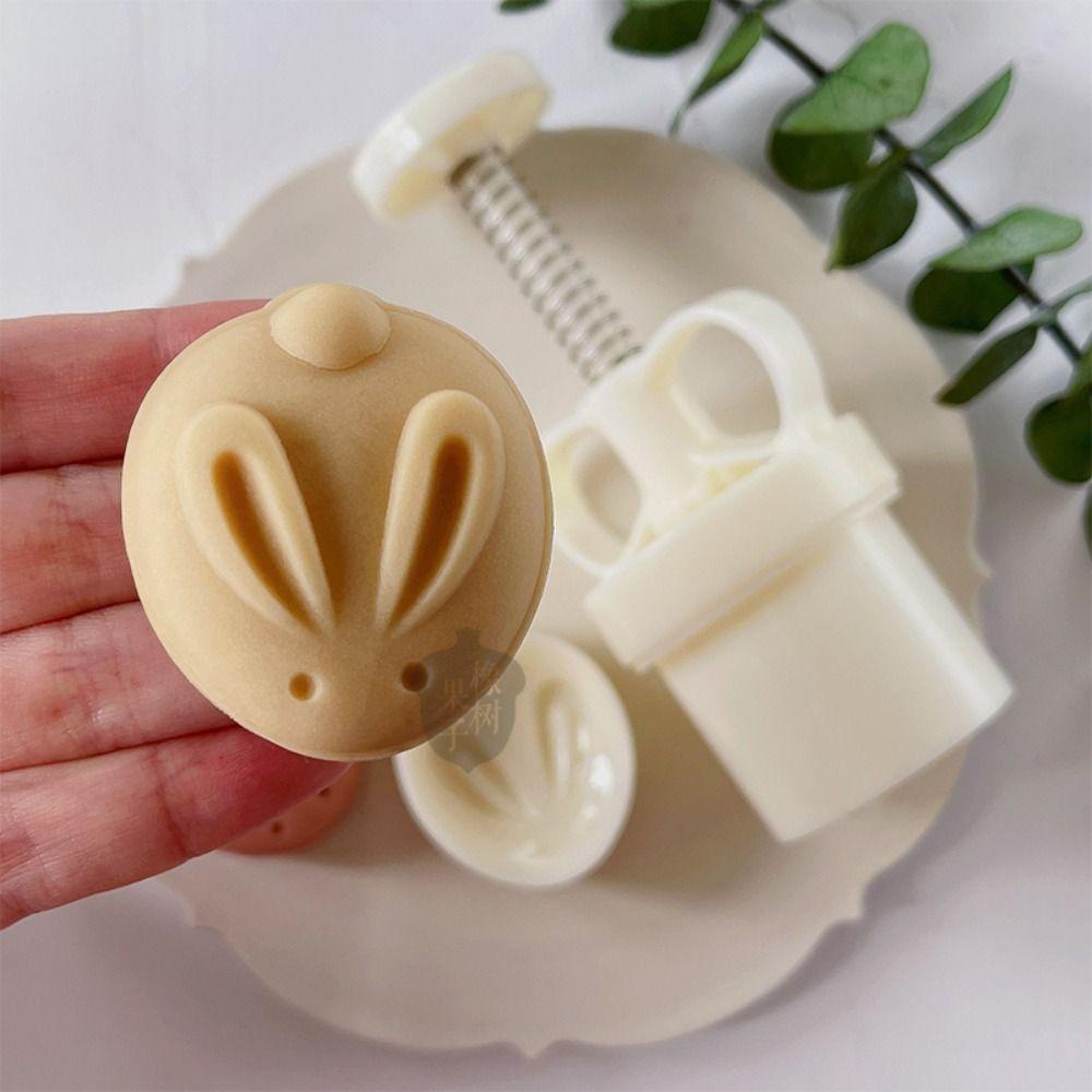 Hand Pressed Fondant Modelling Tools Plastic Moon Cake Mould  Mid-autumn Festival
