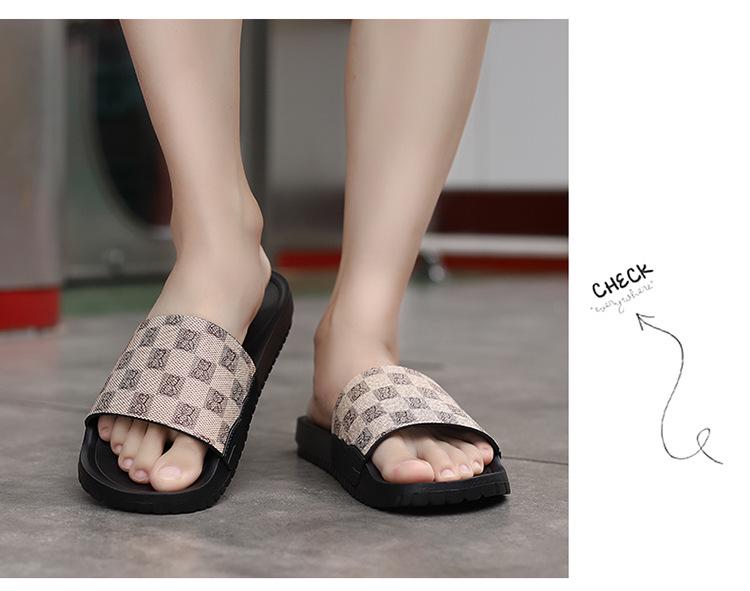 Men's 2024 Genuine Leather Non-Slip Outdoor Beach Slippers - Trendy Single Strap Design