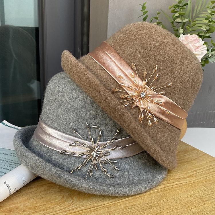 Curled Fashion Versatile Bucket Hat Women'S Elegant Diamond Buckle Decorative Wool Knitted Basin Hat Autumn And Winter Warm French Top Hat