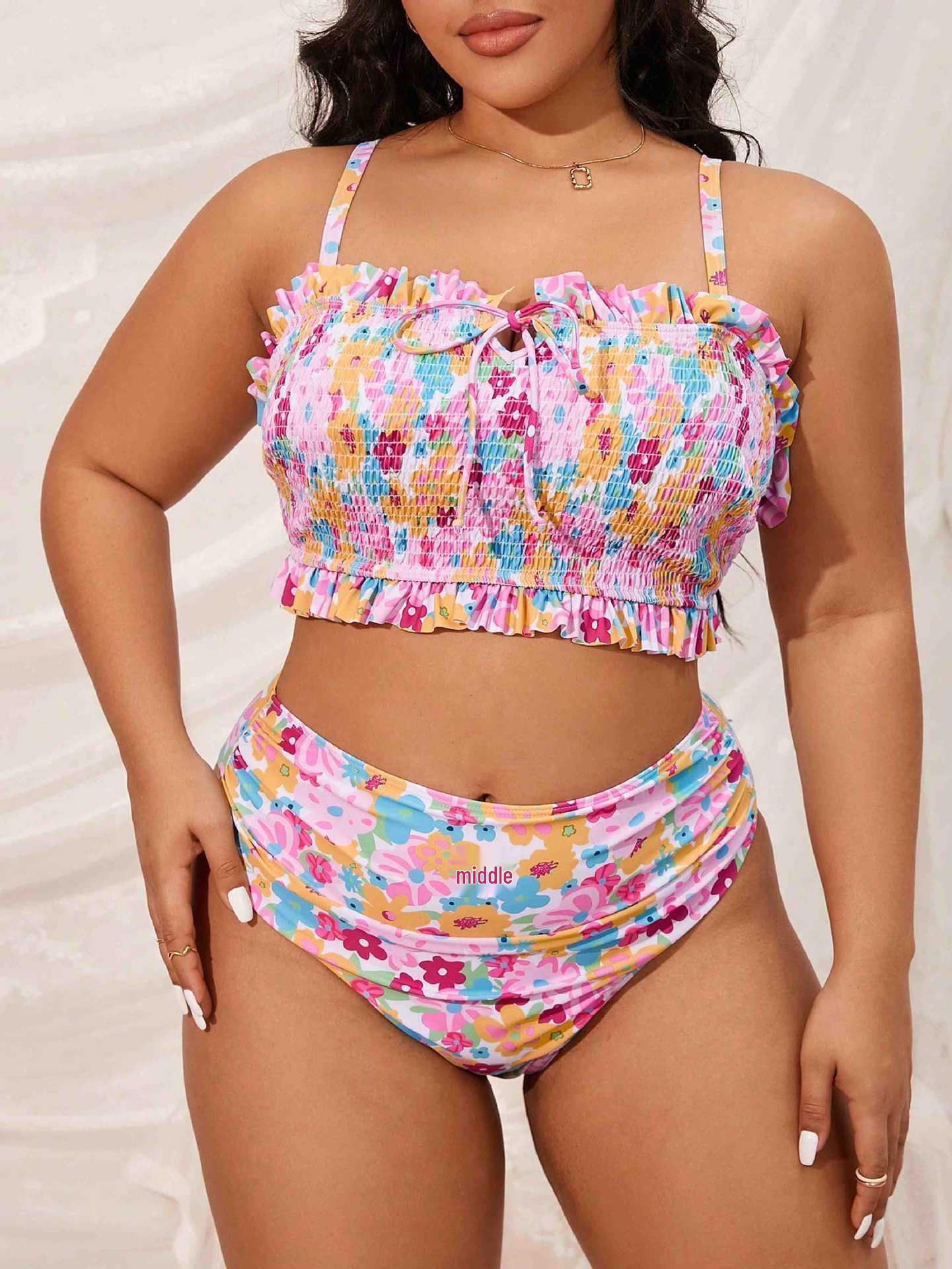 

Комплект бикини большого размера в европейском и американском стиле 2025 года с открытой спиной и разрезом, с цветочным принтом 4XL