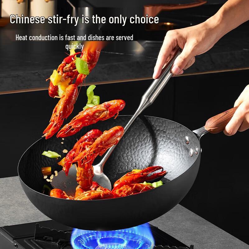 COOKER KING 32cm Titanium Iron Hammered Flat-Bottom Wok