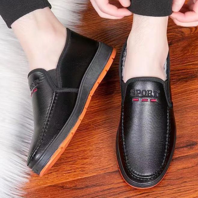 Winter Sports Cotton Shoes Warm and Piled Thickened Faux Leather Shoes Non-slip Casual Men's Snow Boots Plush Shoes