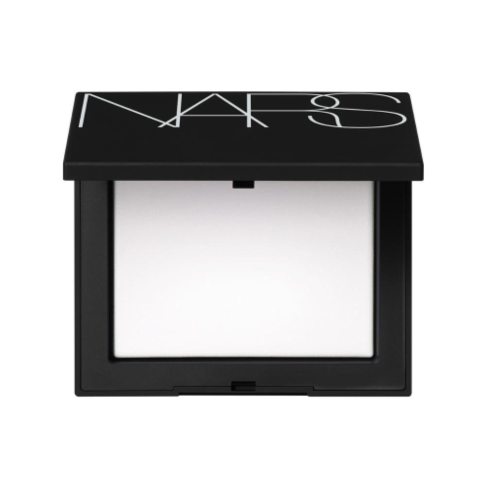 

Nars Light Reflecting Setting Pressed Powder 001 TRANSLUCENT CRYSTAL