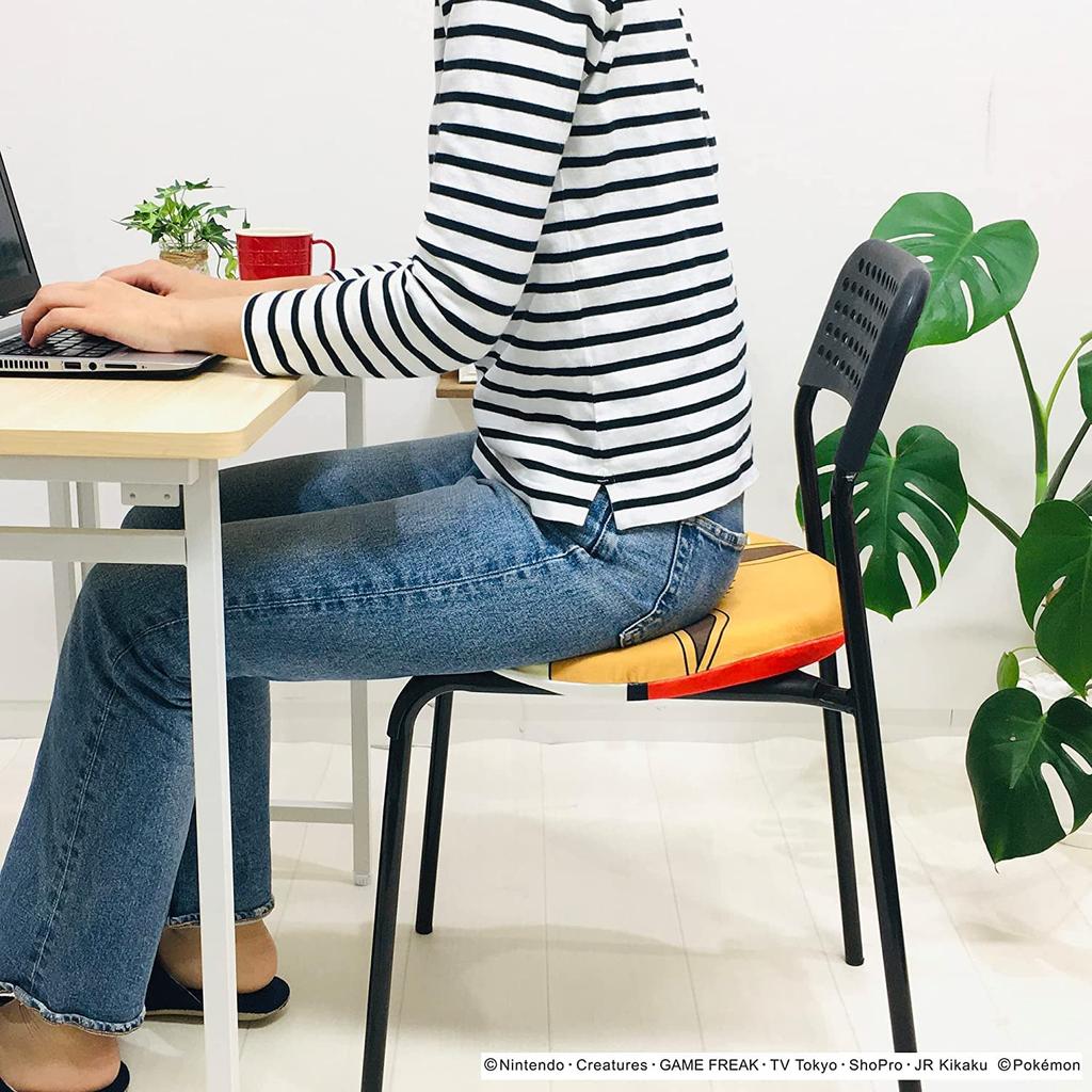 MORIPiLO Pokemon Big Plush Cushion with Ball Memory by Morishita Makura Poké (Eevee) Design, Foam, Brown, 40x40x4cm, (Product Number 370779)