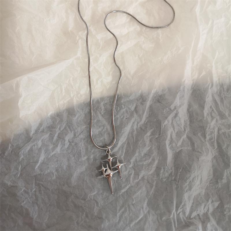 

Star Cross Bowknot Pendant Necklace For Women Egirls Cool Neck Jewelry Clavicle Chain Korean Fashion Party Gift