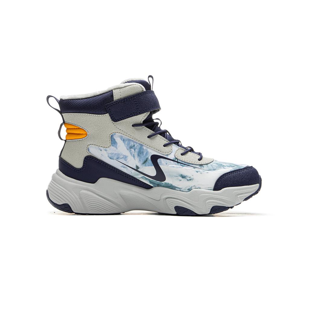 Li Ning Kids Sports Lifestyle Series Synthetic Leather Trendy Comfortable Fleece Shock Absorption Warm High-Top Casual Shoes YKCU186-37