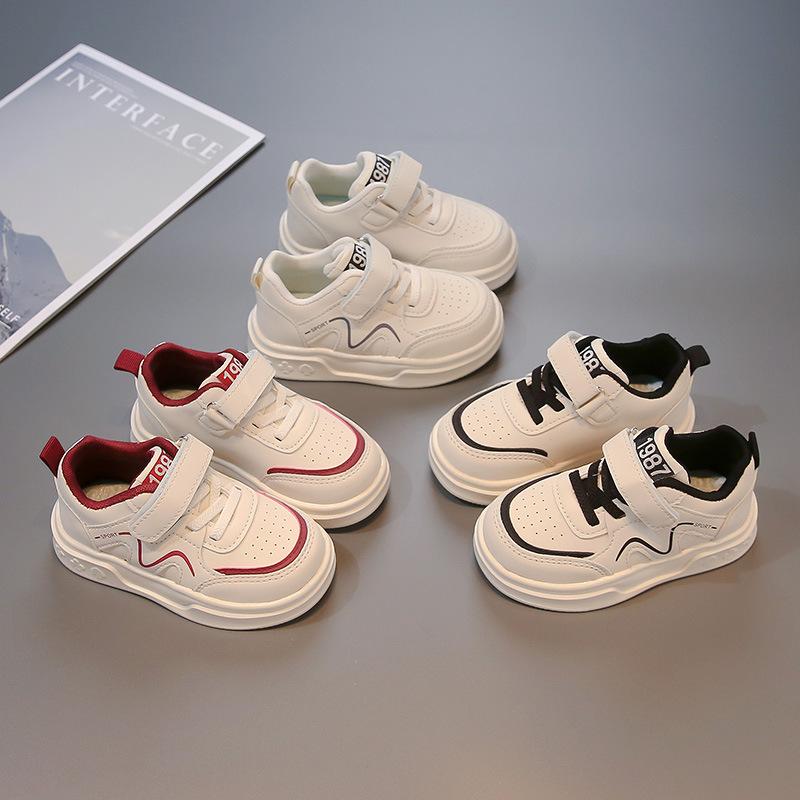 Children's sports shoes 2025 spring and autumn new boys toddler shoes breathable Internet celebrity board shoes little girl casual white shoes