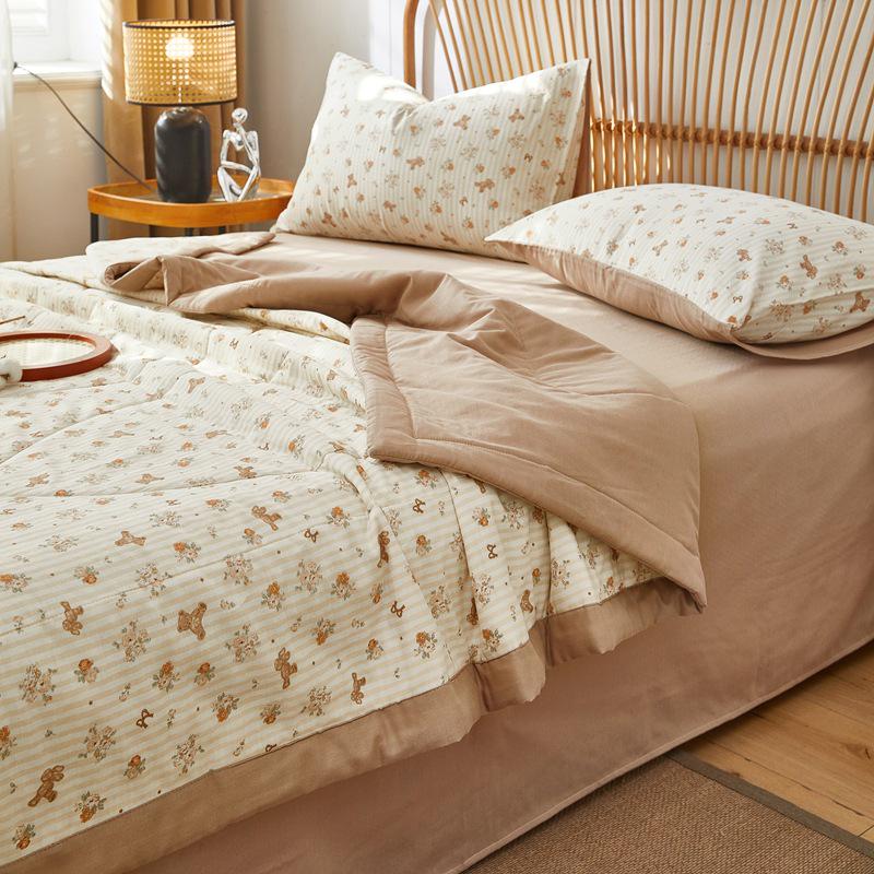 Summer Cool 100% Cotton Double Layer Gauze Quilt Set