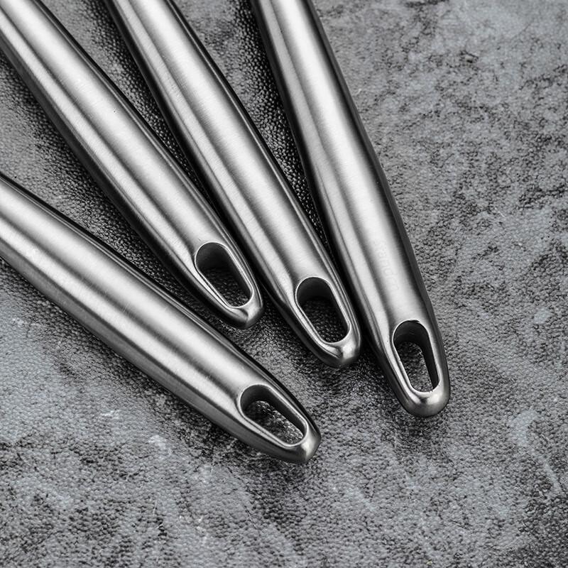 Verlängerter Kochspatel aus Edelstahl