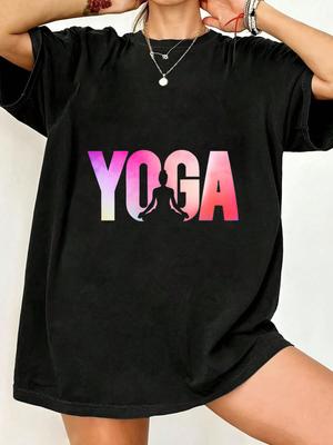 Schwarzes Oversized T-Shirt mit Yoga-Verlaufsdruck und Silhouetten-Design für Yoga und Freizeitkleidung