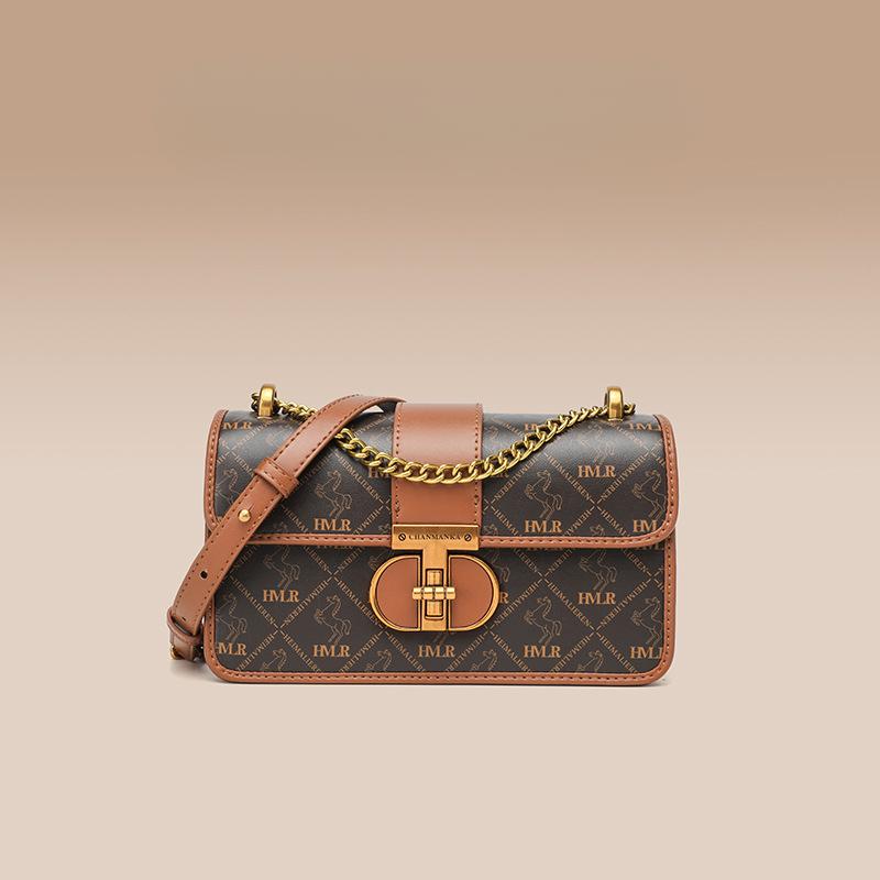 

Textured Niche Underarm Bags for Women Autumn and Winter Printed Letters Small Square Bags High End Crossbody Bags