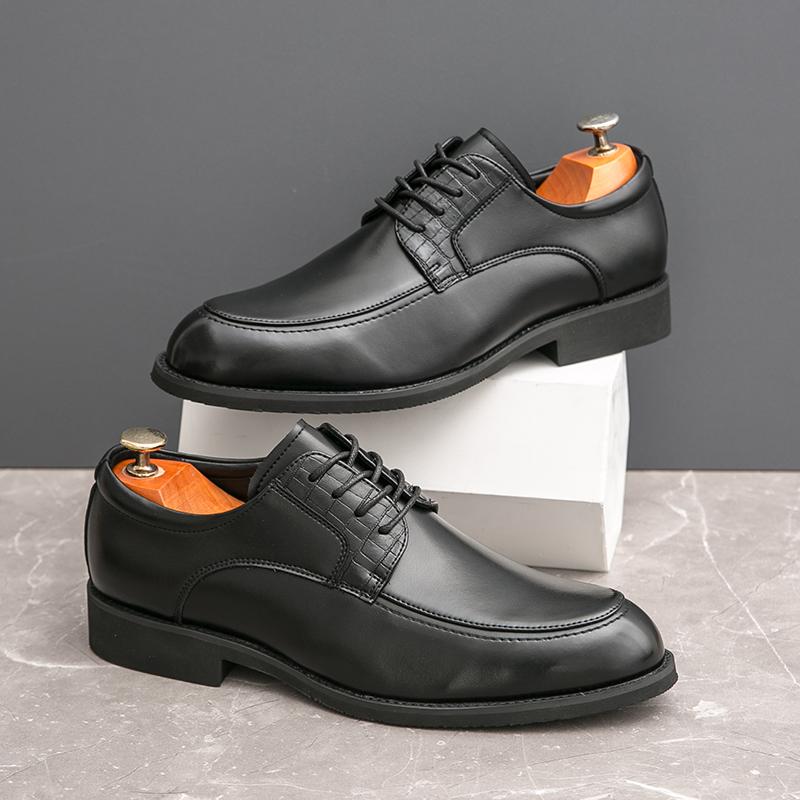 High Quality Brogues Leather Shoes Men Trend Men's Dress Formal Leather Shoes Autumn Wedding Business Social Oxford Shoes Male