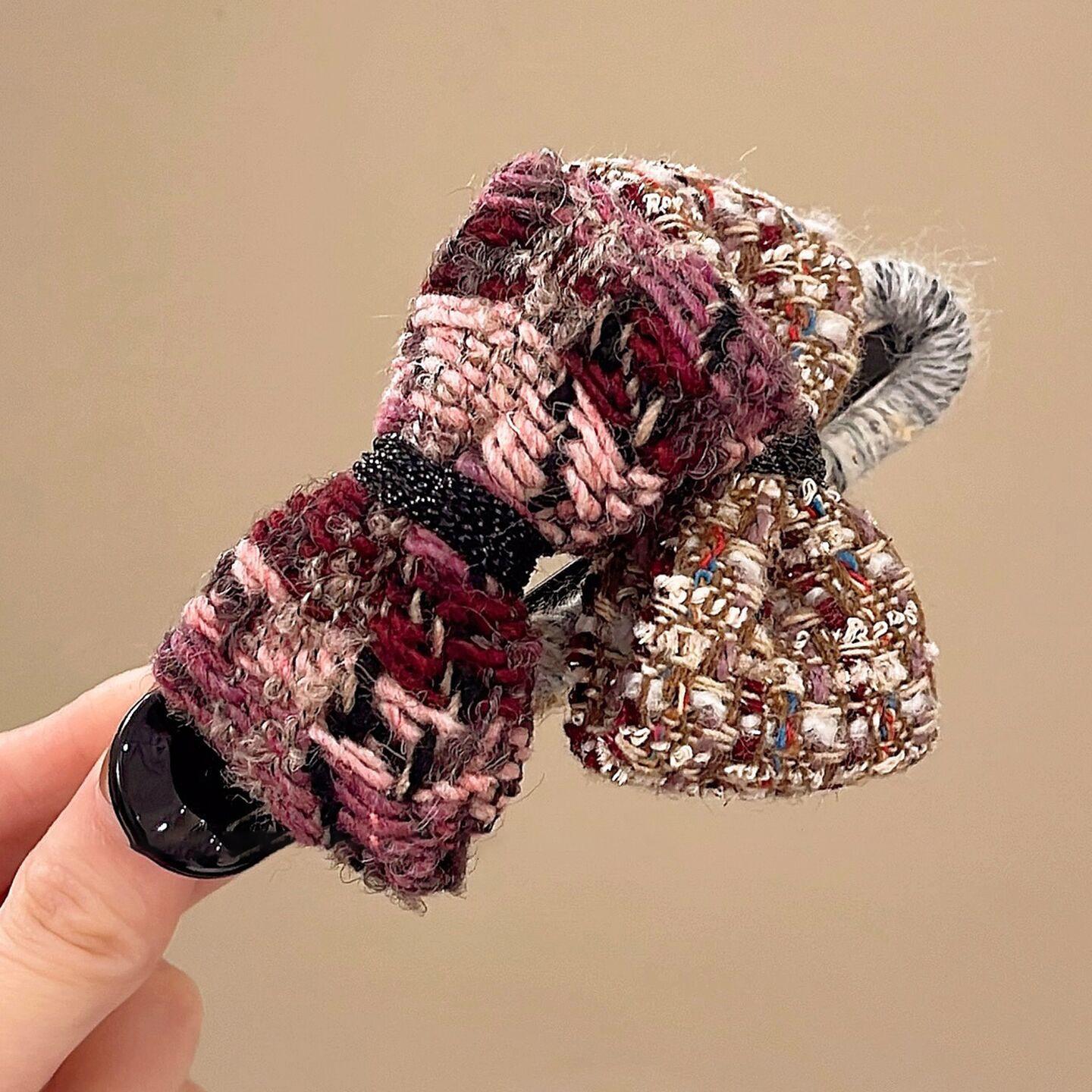 Retro Bow Hair Clip: Versatile Flocking Duckbill for Autumn/Winter