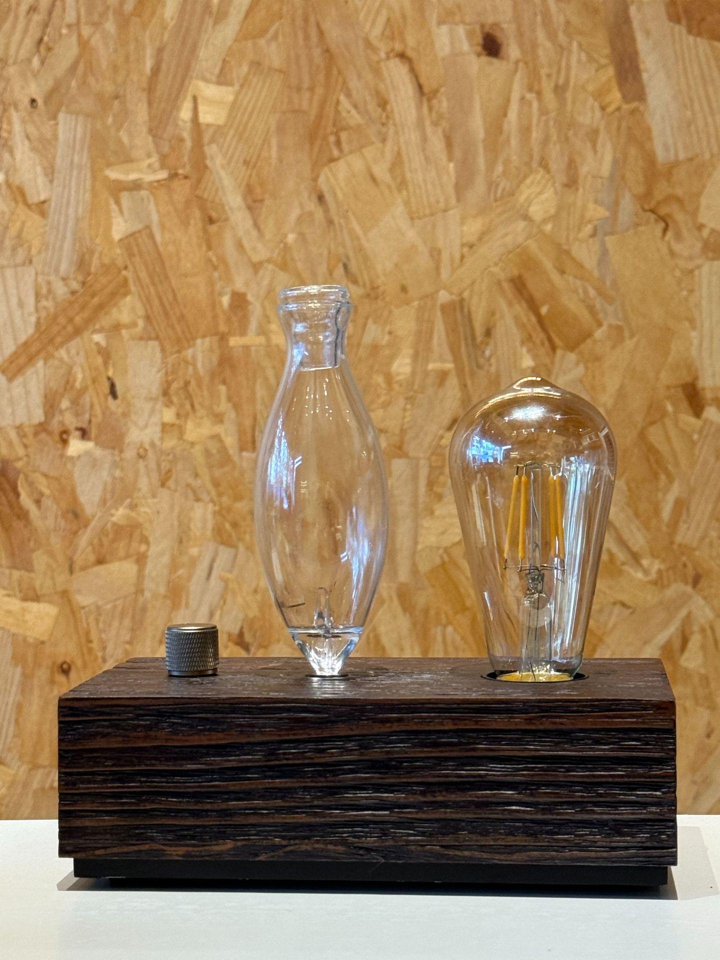 High-End Retro Plug-in Aromatherapy Essential Oil Diffuser