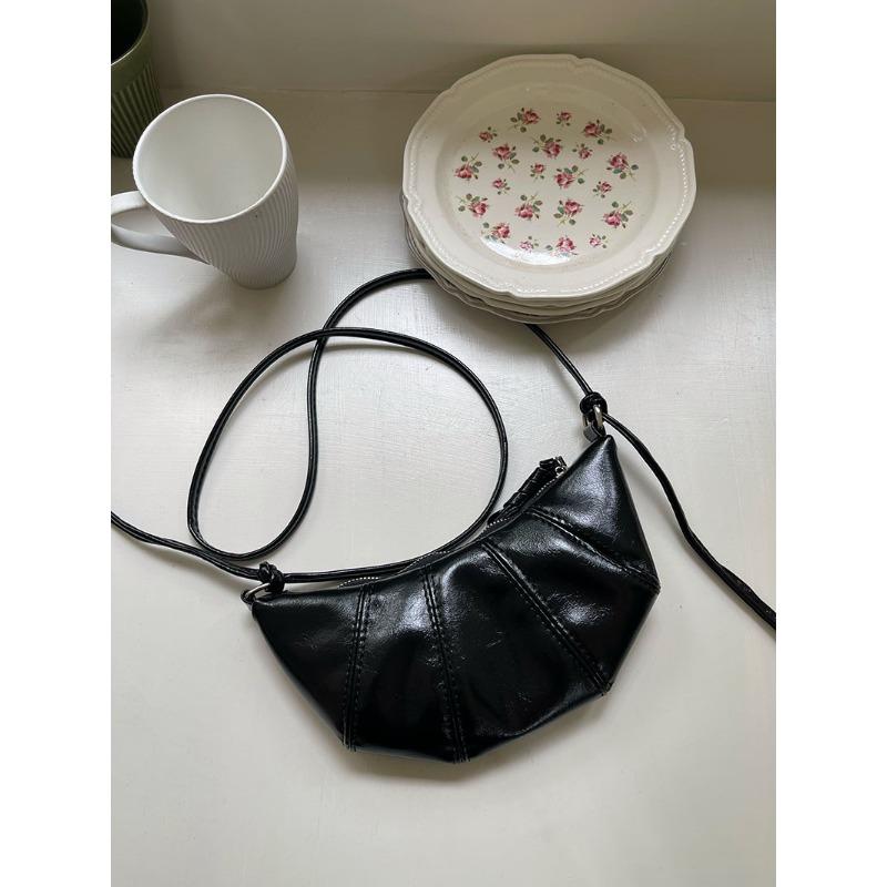 

Корейская нишевая оригинальная сумка-круассан женская летняя универсальная простая сумка-пельмень модная сумка на плечо сумка через плечо