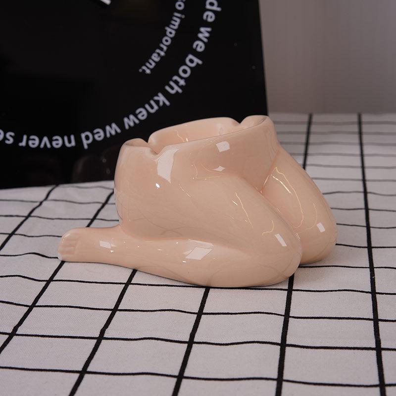 1pc European Style Ceramic Body Shaped Ashtray Living Room Coffee Table Creative and Trendy Ashtray