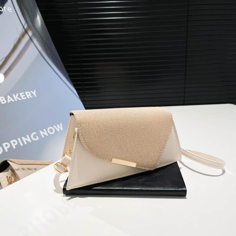 Internet Celebrity Fashion Simple Personality Small Bag Women 2025 Autumn and Winter New Versatile Ins Shoulder Messenger Bag Small Square Bag