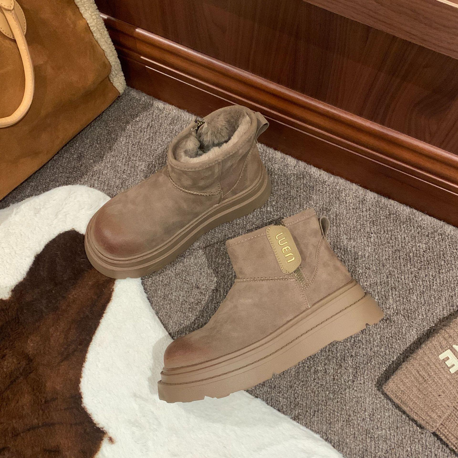 

Осень и зима новые теплые бархатные сноубутсы на боковой молнии кожаные повседневные на платформе женские хлопковые туфли 40 зелёный