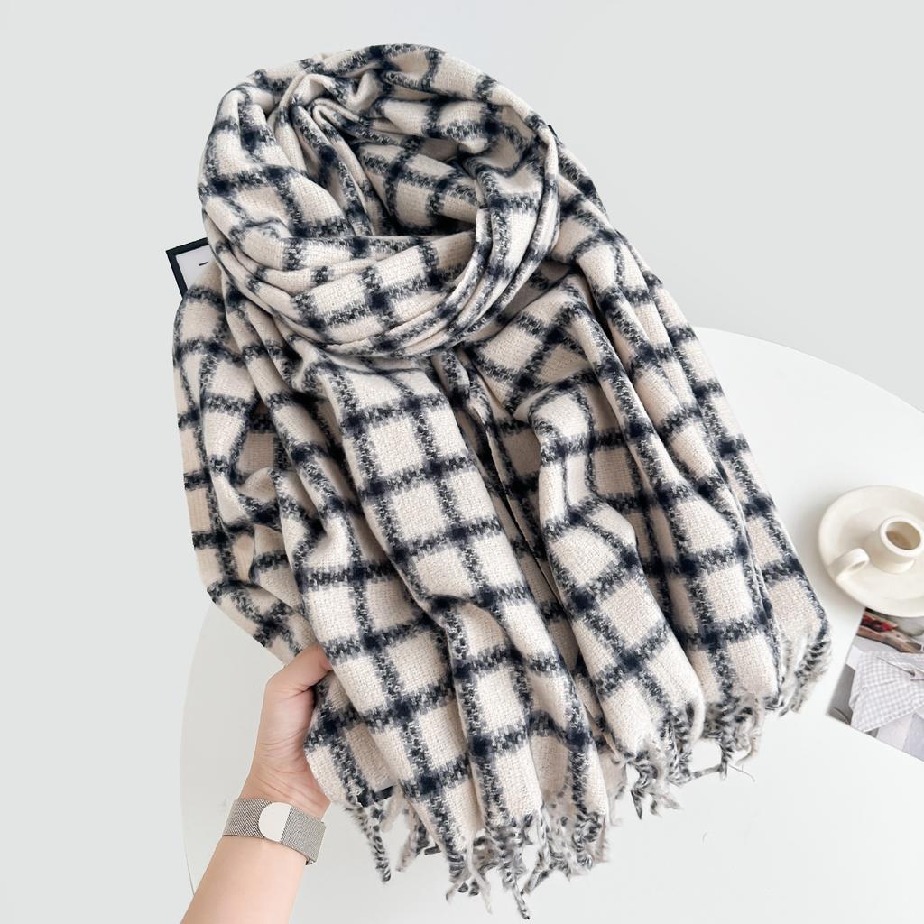 Korean Style High End Plaid Tassel Simple Scarf for Women Autumn and Winter Warm Shawl Fashion Imitation Cashmere Scarf
