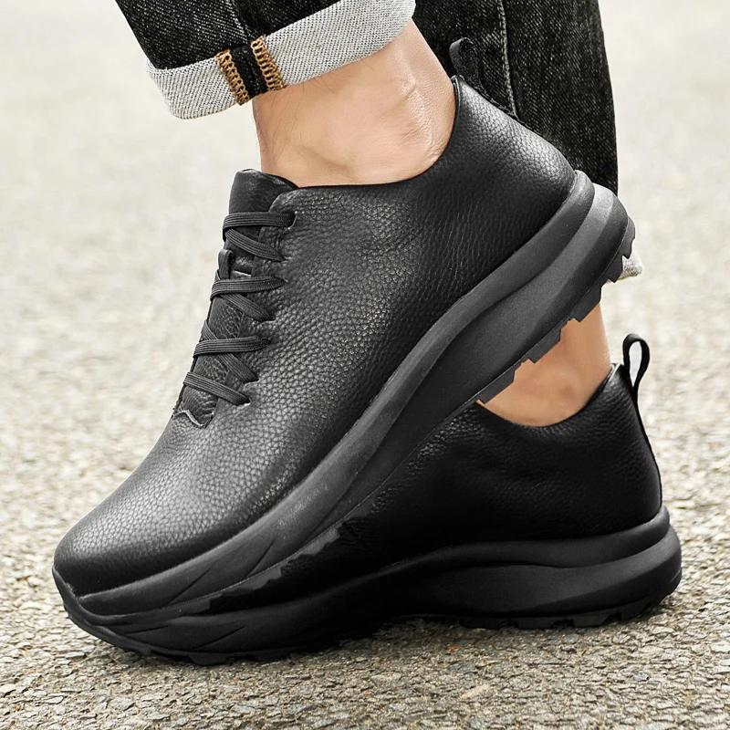 Men Black Leather Hiking Shoes New Waterproof Lightweight Outdoor Sneakers Men Walking Shoes Comfort Non-Slip Wear Resistant