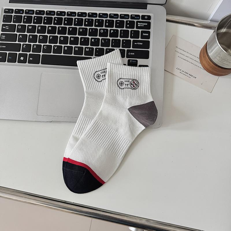 

Socks - Men s Moisture-Wicking Trendy Striped Short-Sleeved Sports Socks in Multiple Colors, Without Bones 1 pair