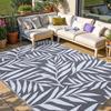 PP Plastic Tube Outdoor Carpet for Patio Leaves Woven Foldable Picnic Mats Waterproof Rug for Motorhome Summer Beach Carpets