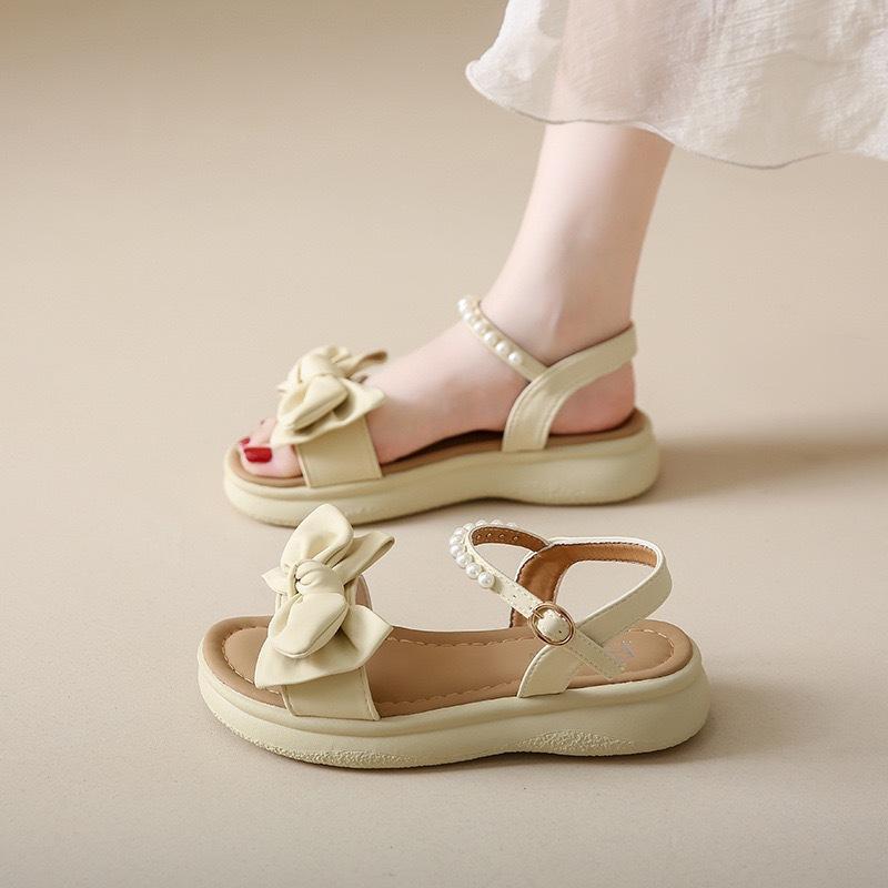 

Bow sandals new children s summer soft sole pearl princess shoes older children and girls summer 35 бежевий