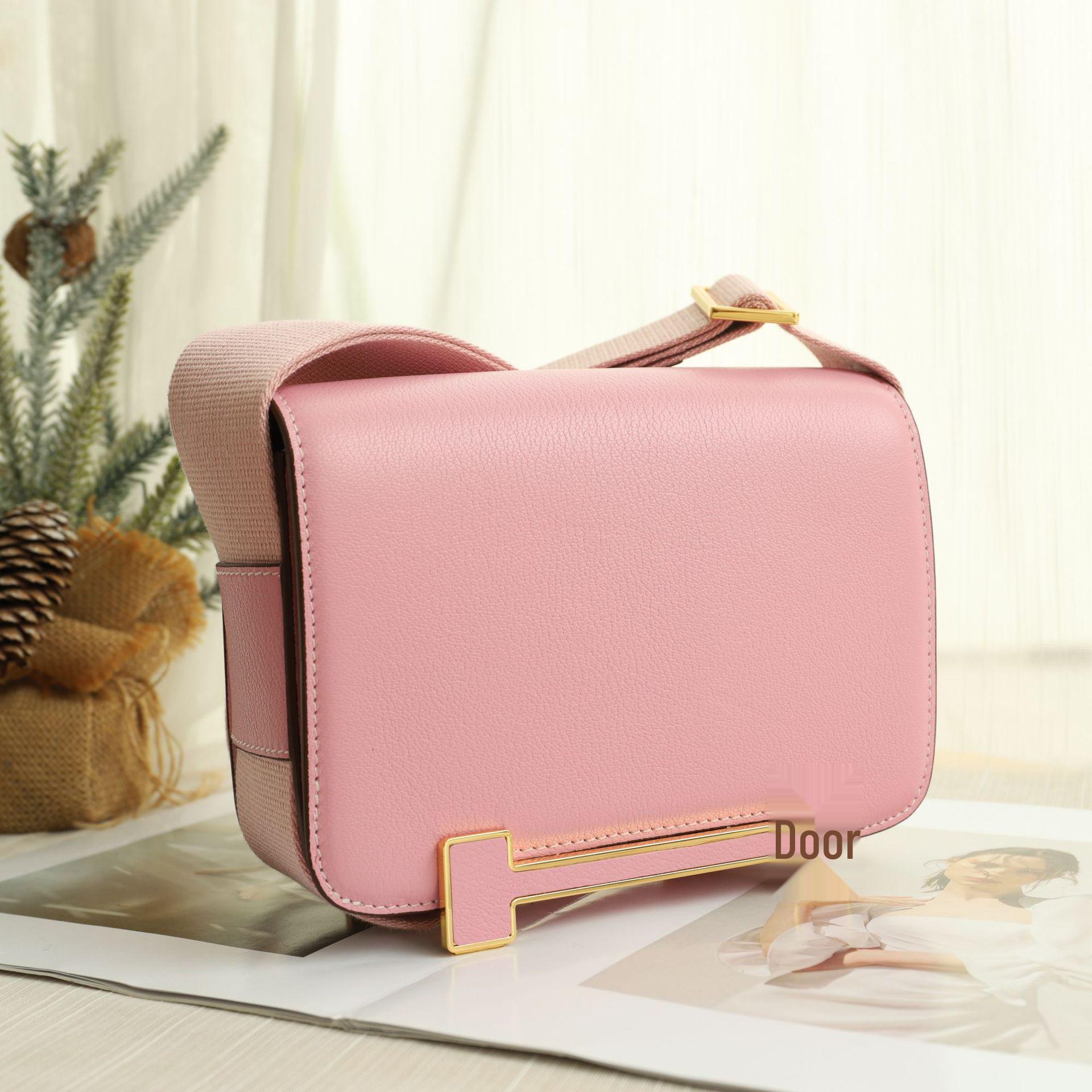 

New Woven Leather Wide Strap Tofu Bag - Fashionable Single Shoulder Crossbody Square Bag 20cm Length x 7cm Width x 15cm Height