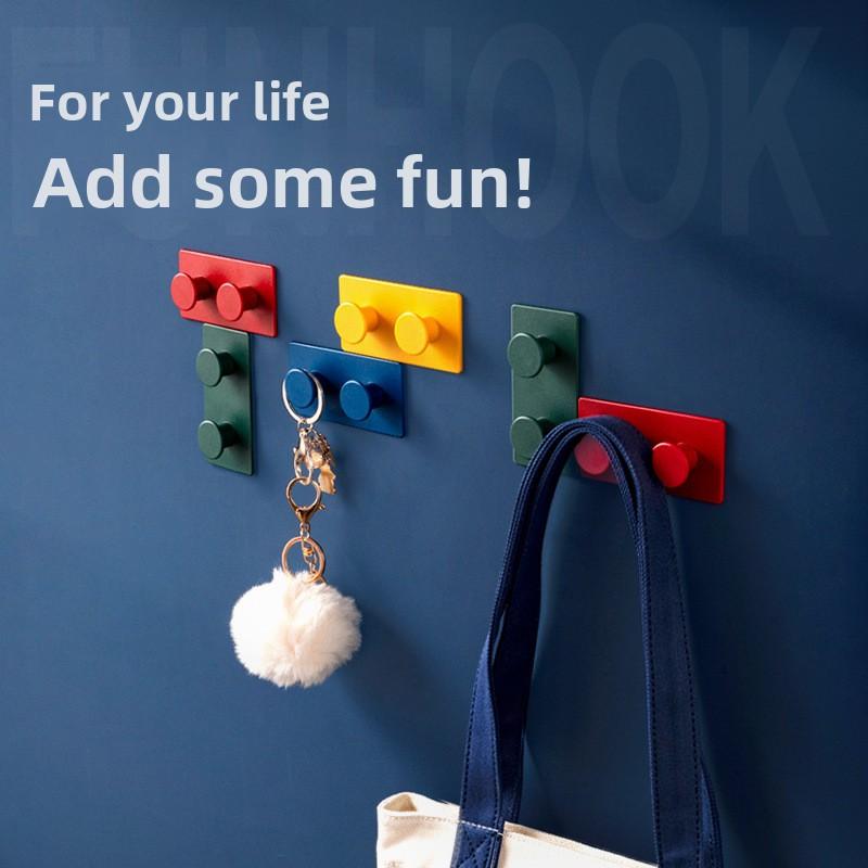 4pcs Practical Hooks Creative Lego Style Hook Without Punching Multi Functional Storage Tool Color Home Decoration Hook Set