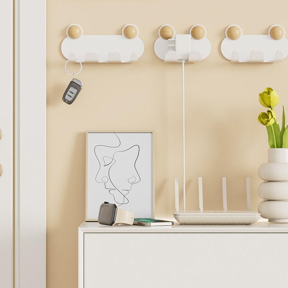 Cartoon Animals Plug Bracket Punch-free Wall Storage Hook Power Plug Socket Holder  for Home