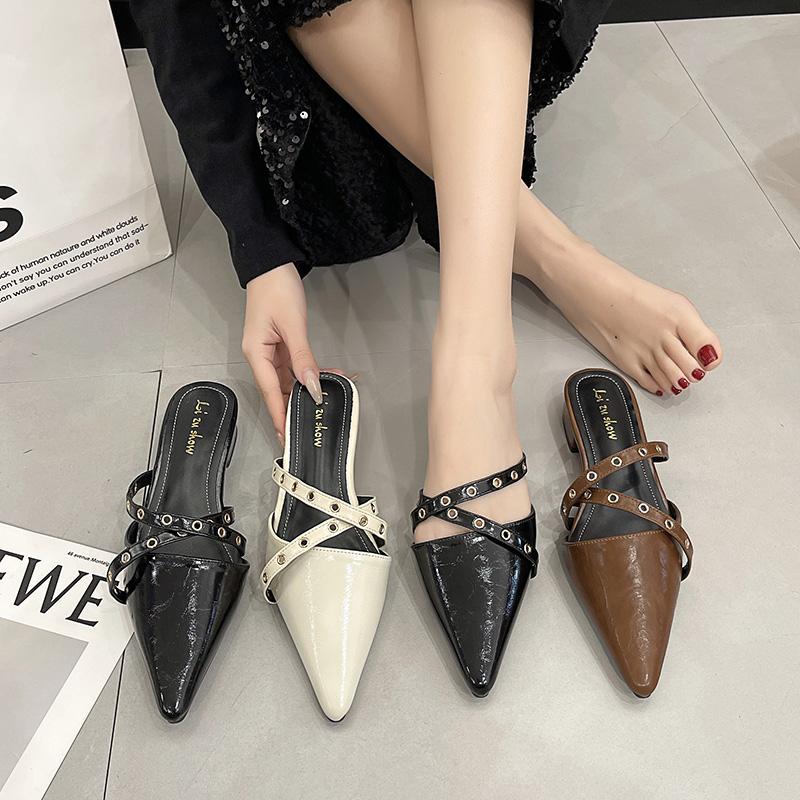 2026 New Sexy Pointed Toe High Quality Trendy Belt Buckle Design Women's Slippers Fashion Baotou Party Mules