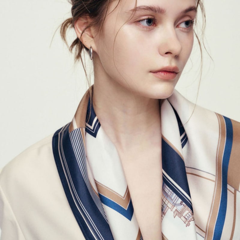 Saint Luxure Ivy Beige Navy