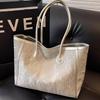High-End Commuting Large Capacity Bag Women's College Student Class Bag Casual Versatile Shoulder Tote Bag