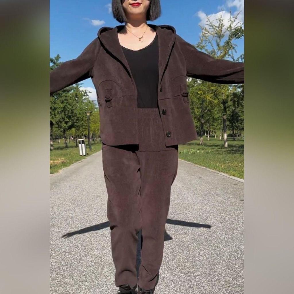 Fleece-Lined Two-Piece Pants Set: Stylish, Loose-Fit for Moms - Perfect for Autumn & Winter