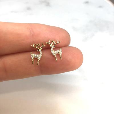 Huitan Zarte Zierliche Tierstecker Ohrringe Weiblich Niedliche Mädchen Alltagsschmuck mit Brillanten Zirkonia Exquisite Elch-Accessoires