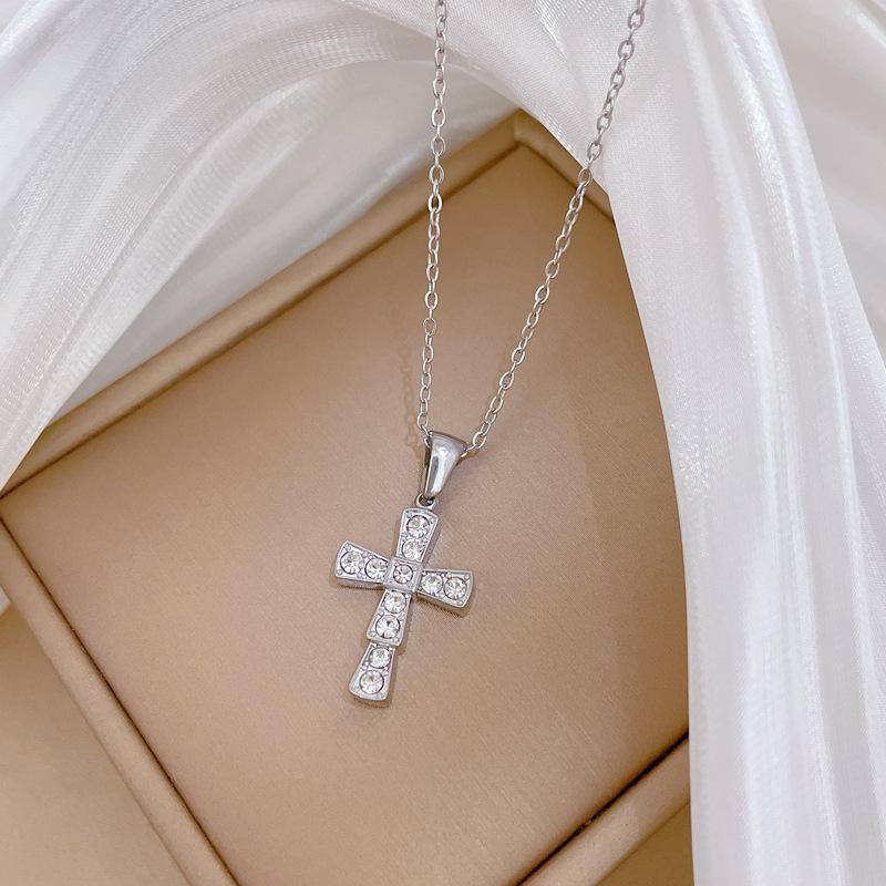 Cross Pendant Necklace for Women 2025 New Fashion Stainless Steel Jewelry Wedding Party Accessories
