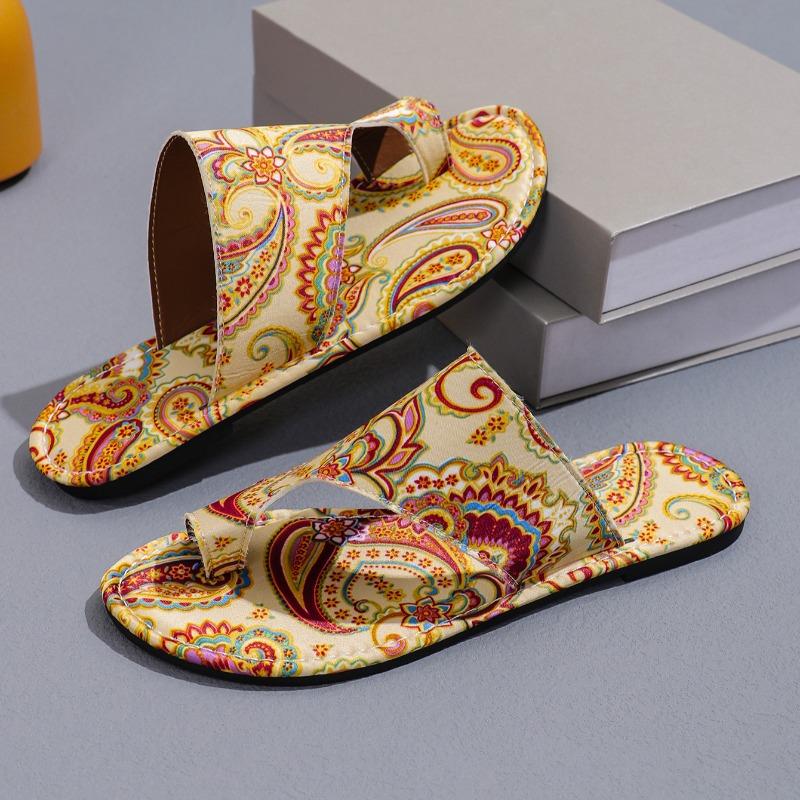 

Женские тапочки 2024 года, новые летние модные туфли на низком каблуке, туфли на плоской подошве, повседневные сексуальные шлепанцы с открытым носком, женские сандалии, шлепанцы для женщин 43 жёлтый