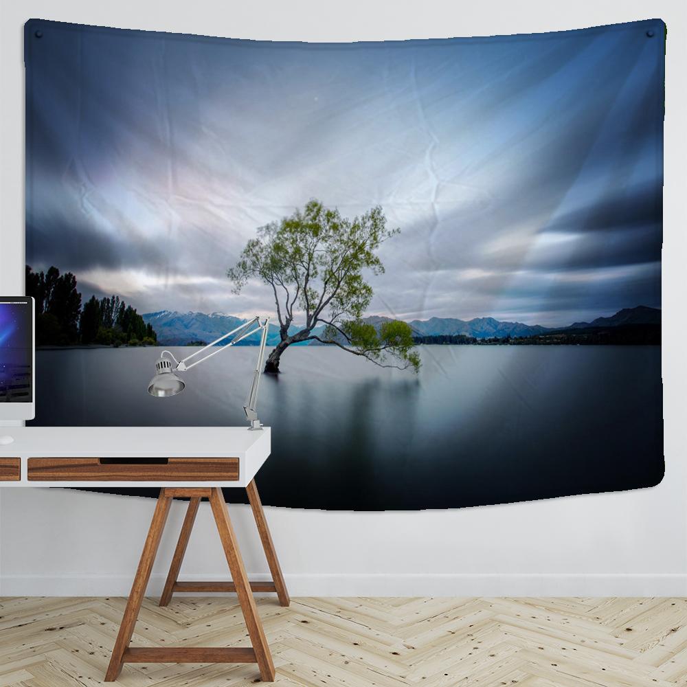 Tapiserie cu copac peisaj singuratic agățat pe perete Boemia antic, liniștit, lac, vrăjitorie, covoraș de masă, decor acasă