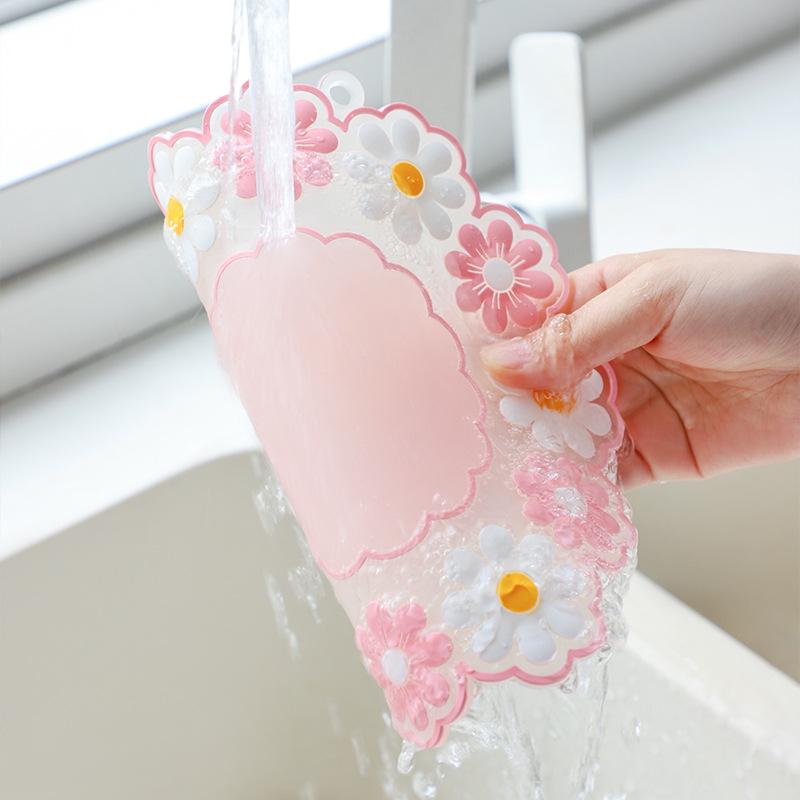 Kreslená sedmikráska Žáruvzdorná silikonová podložka a sada podtácků