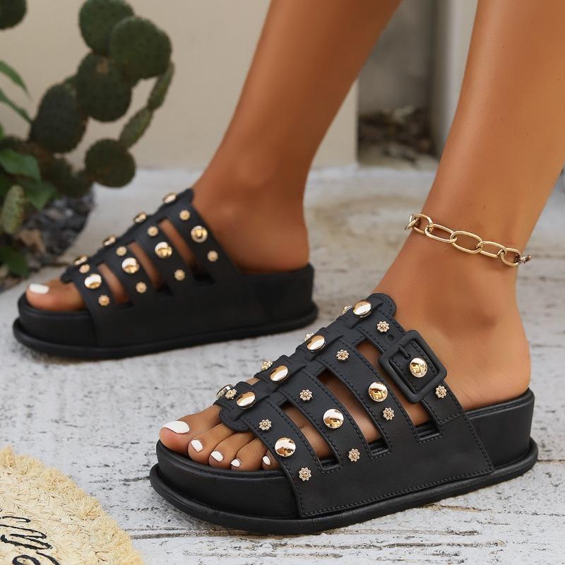 Summer Fashion Rivet Designer Women's Slippers Outdoor Casual Round Toe Thick Sole Leather Beach Party New Women's Slippers
