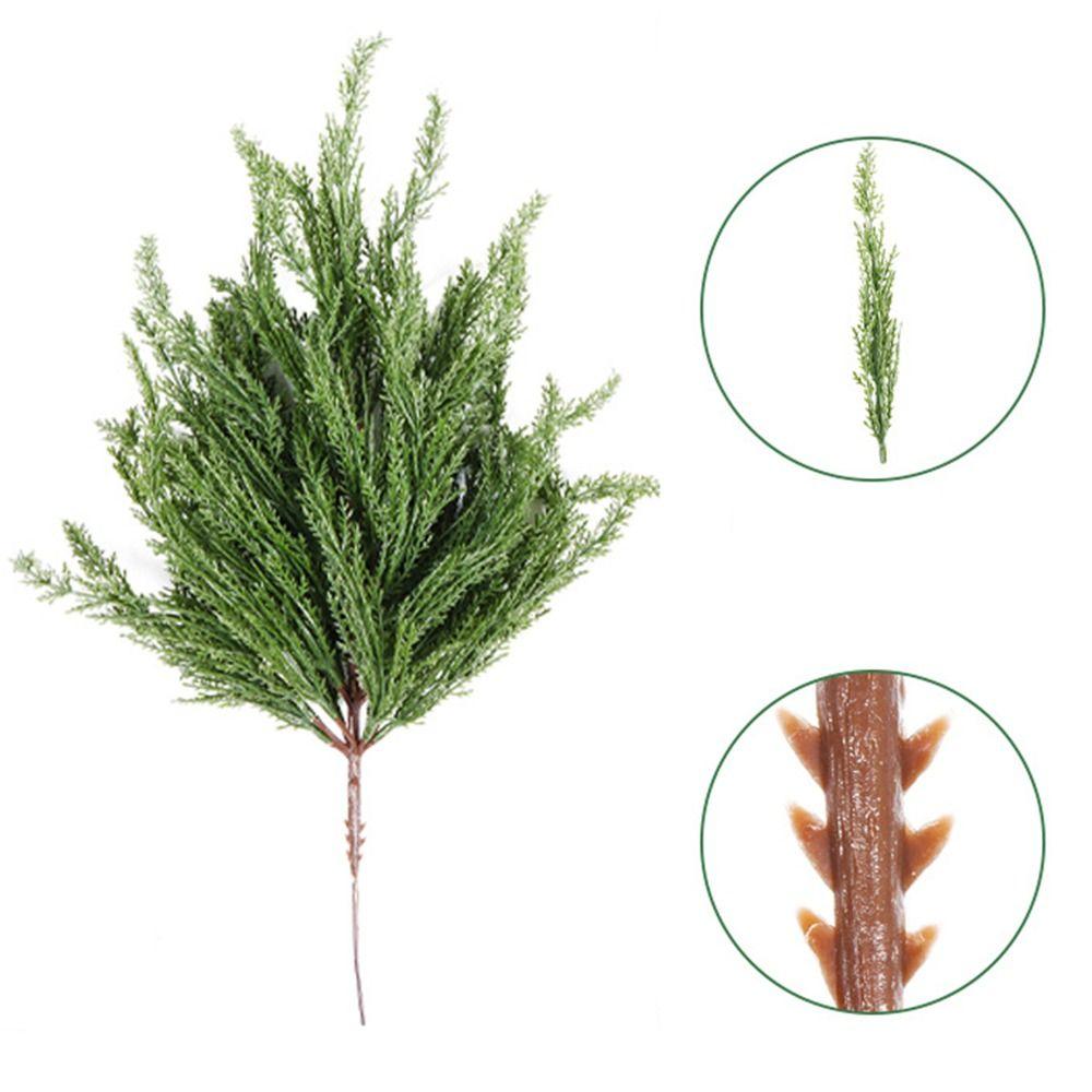 Grüne künstliche Kiefernzweige Realistisch Realistischl Grüne Girlande Festival Schmuck