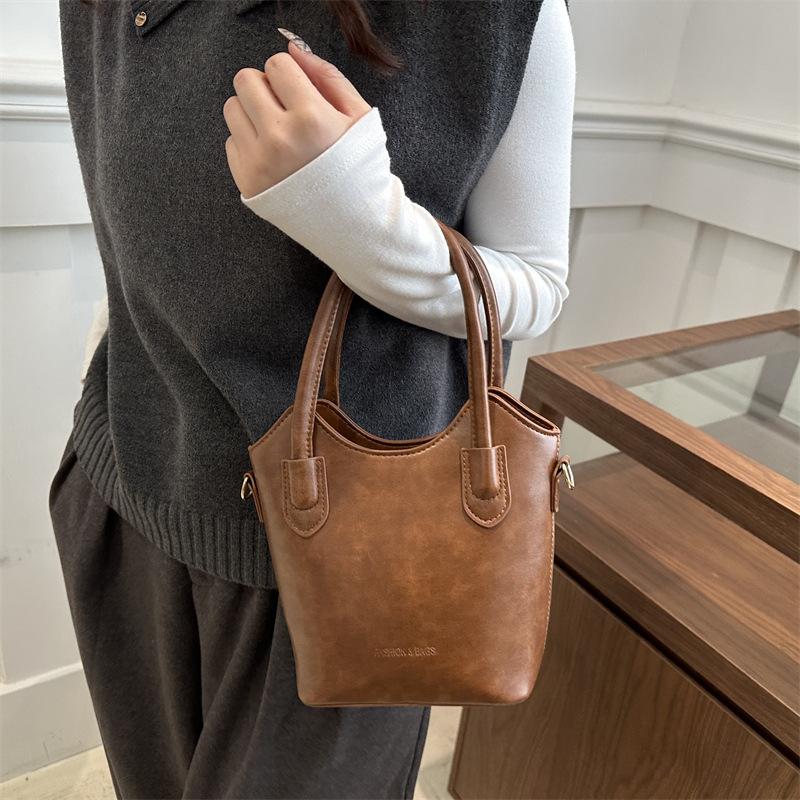 Today's popular retro bags women's spring versatile new messenger bags bucket bags