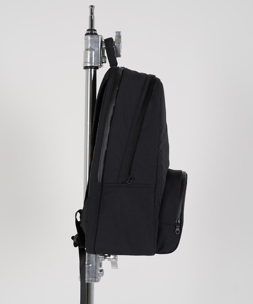 Thetung [Oreum] Nylon Minimalist Backpack [Black]