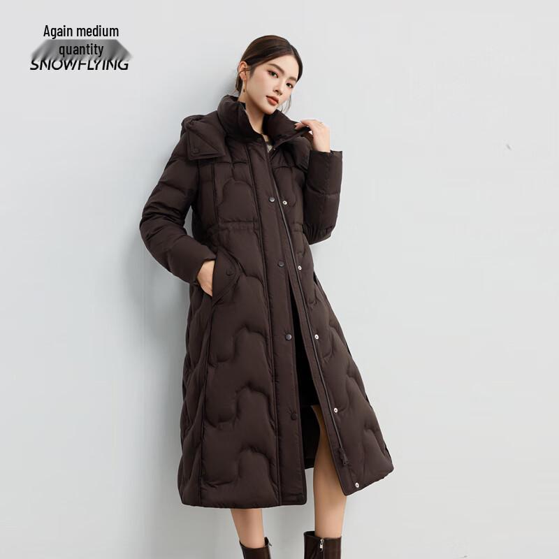 

Женский пуховик средней длины с капюшоном L