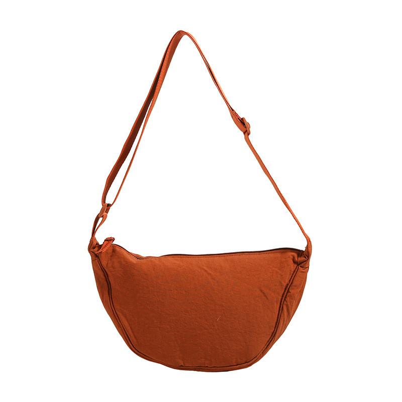 Street Style Duffle Bag With Nylon Material And Zipper Closure For Daily Use